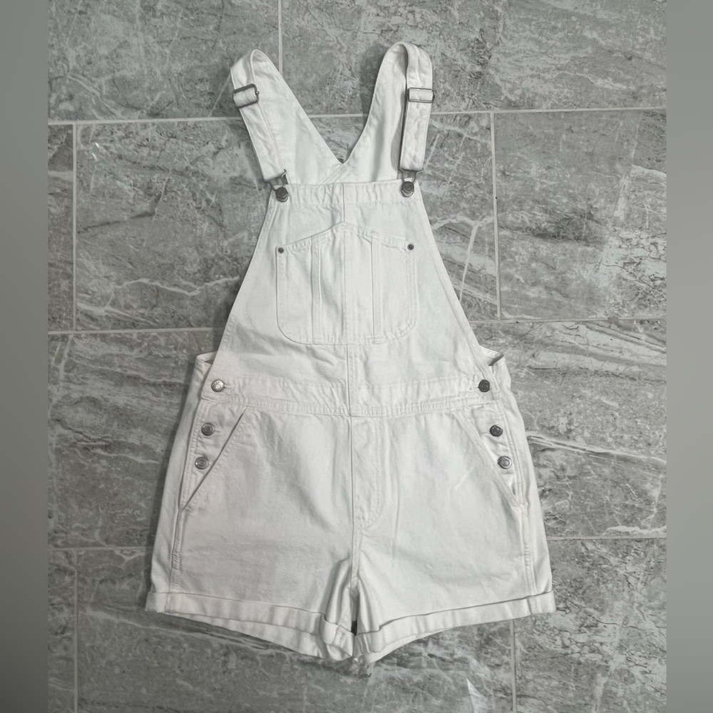 NWOT Old Navy Overall Shorts